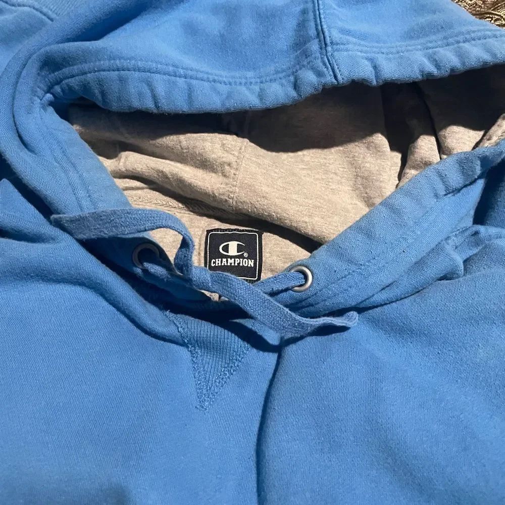 Champion Sky Blue Pullover Hoodie 2XL great condition